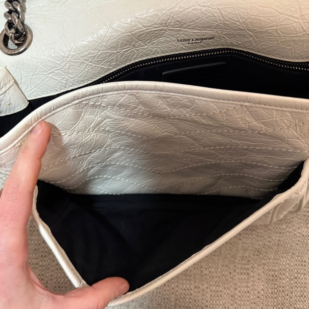 Saint Laurent Niki Medium Flap YSL Shoulder Bag in White‎ Crinkled Leather - Picture 11 of 16